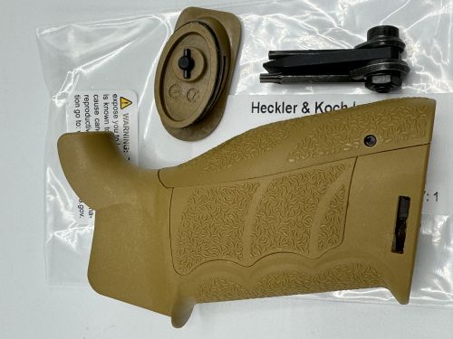 HK 416,417, MR556, MR762 ADAPTIVE GRIP (RAL8000) | Blue